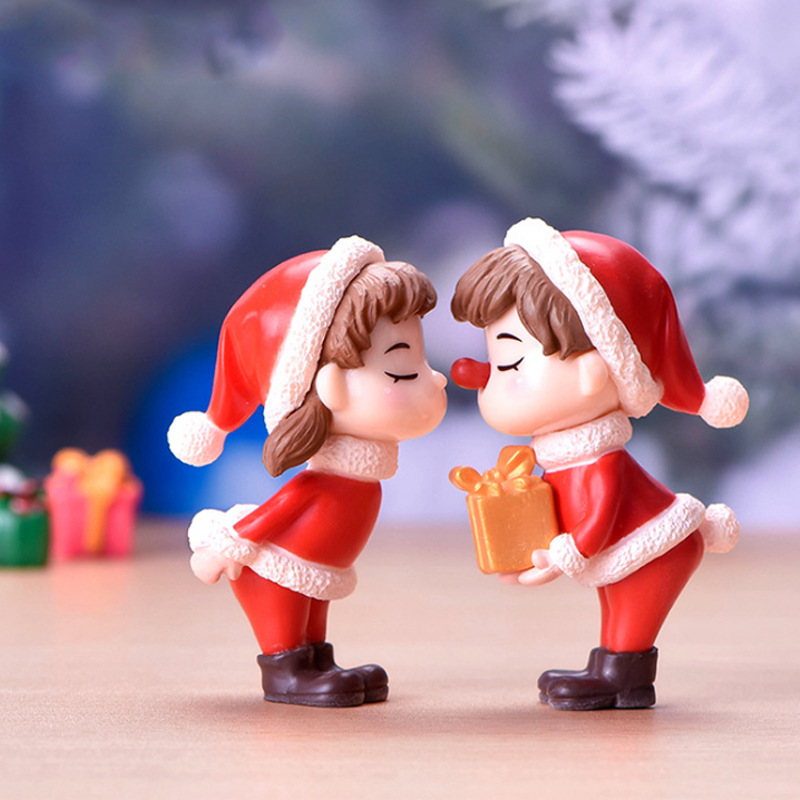Christmas doll for couple, 2 pieces, decoration for garden bonsai toy ornament  crafts with resin