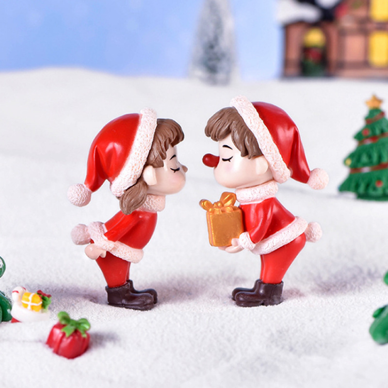 Christmas doll for couple, 2 pieces, decoration for garden bonsai toy ornament  crafts with resin