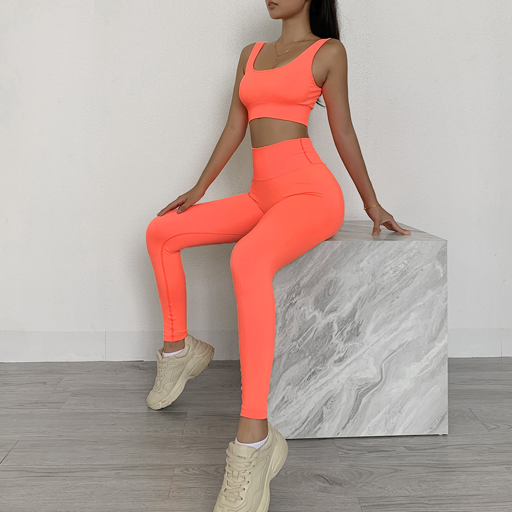 2022 new seamless folded peach hip lift yoga pants sports yoga fitness suit Pilates fitness run