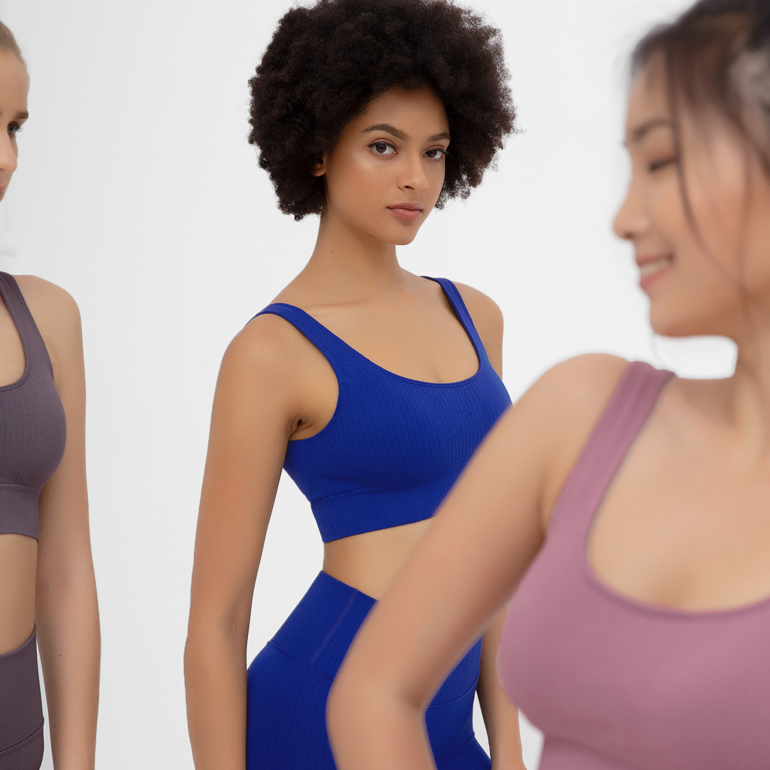 2022 new seamless folded peach hip lift yoga pants sports yoga fitness suit Pilates fitness run