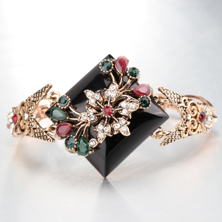 Bracelet for women green, vintage jewelry, antique gold color, turkish party bracelets jewelry
