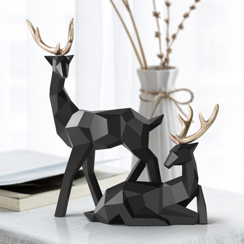 Resin Reindeer Statue Decoration, Resin Sculpture, Scandinavian Home Decoration Decoration