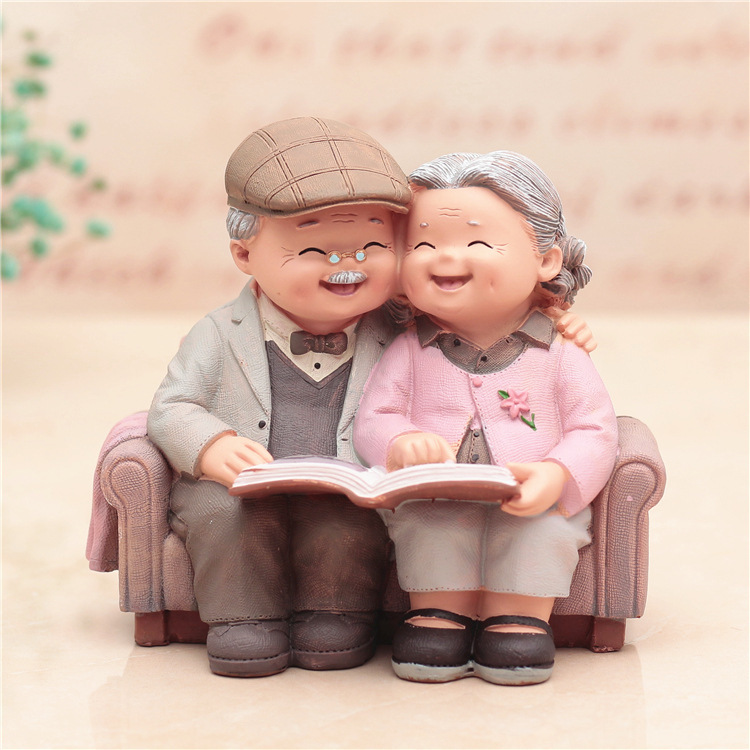 Love is accompanied by a leisurely old man, old lady,  creative decorations ornaments