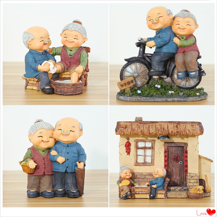Creative old lady decorations wedding anniversary Christmas birthday resin decorations ornaments