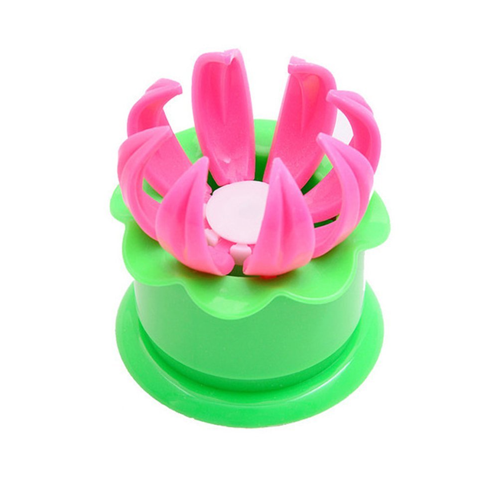 Plastic mold for dough production, for steam bread, kitchen utensil, for making dough