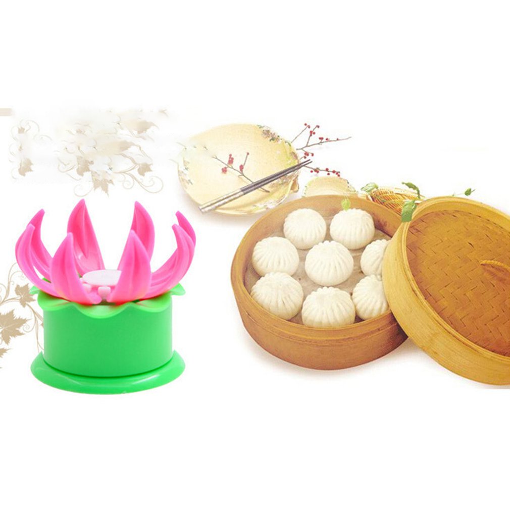 Plastic mold for dough production, for steam bread, kitchen utensil, for making dough