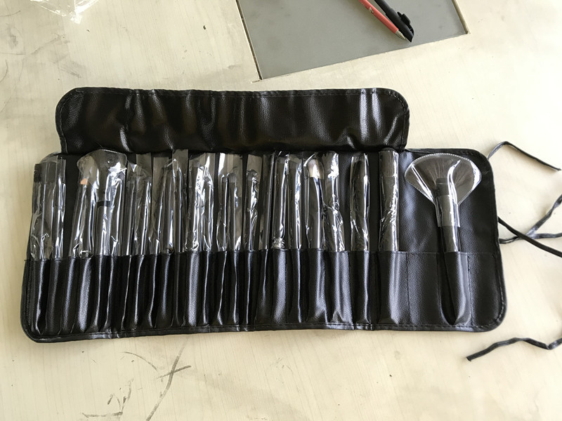 Wholesale 24Pcs Makeup Brush Setpink&Black Makeup Tool Makeup Brush Cosmetic Brushes