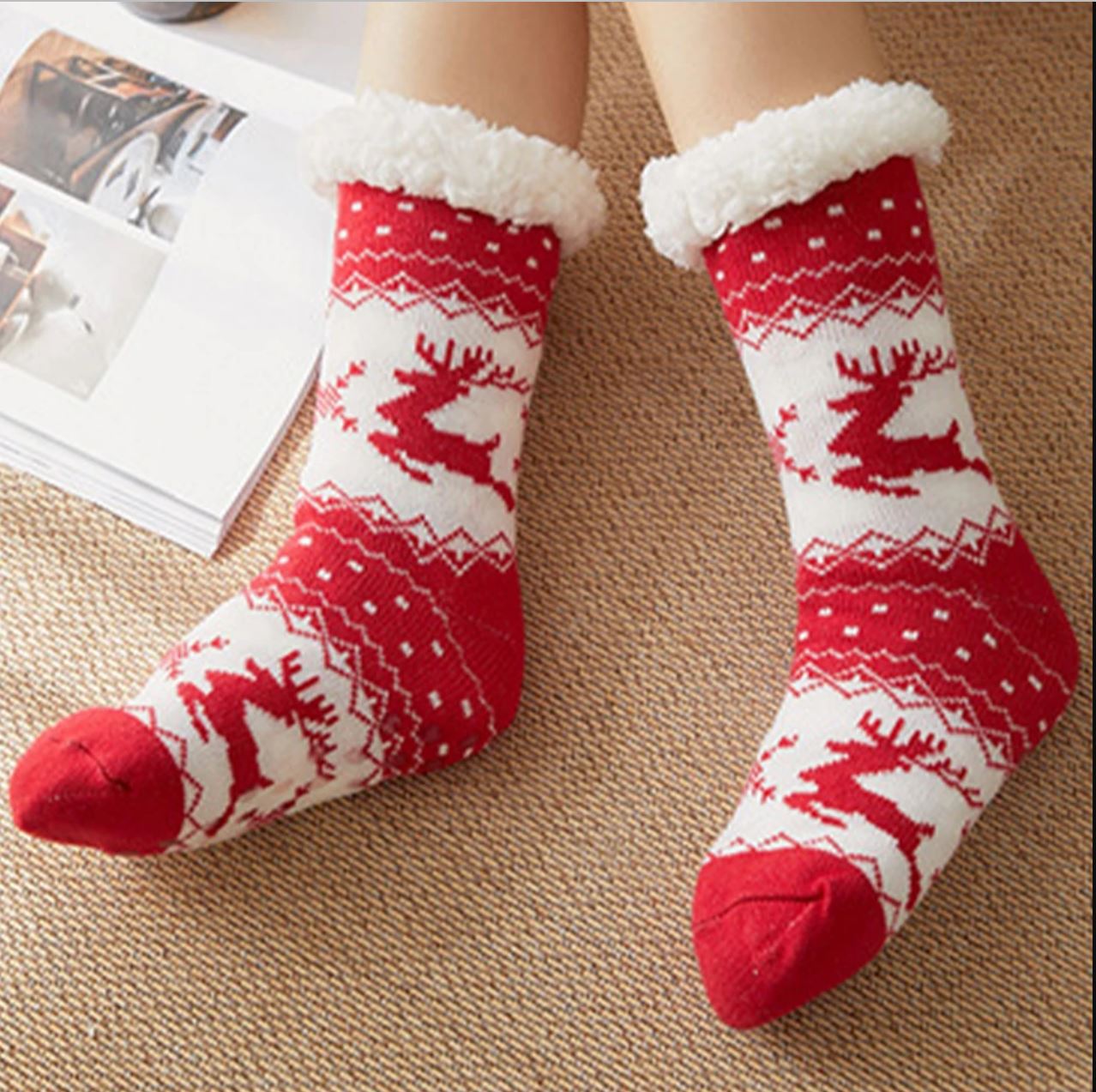 Warm Winter Christmas Style Elk Snowflake Pattern Plus Velvet Thicken Home Sleep Socks Tube Socks